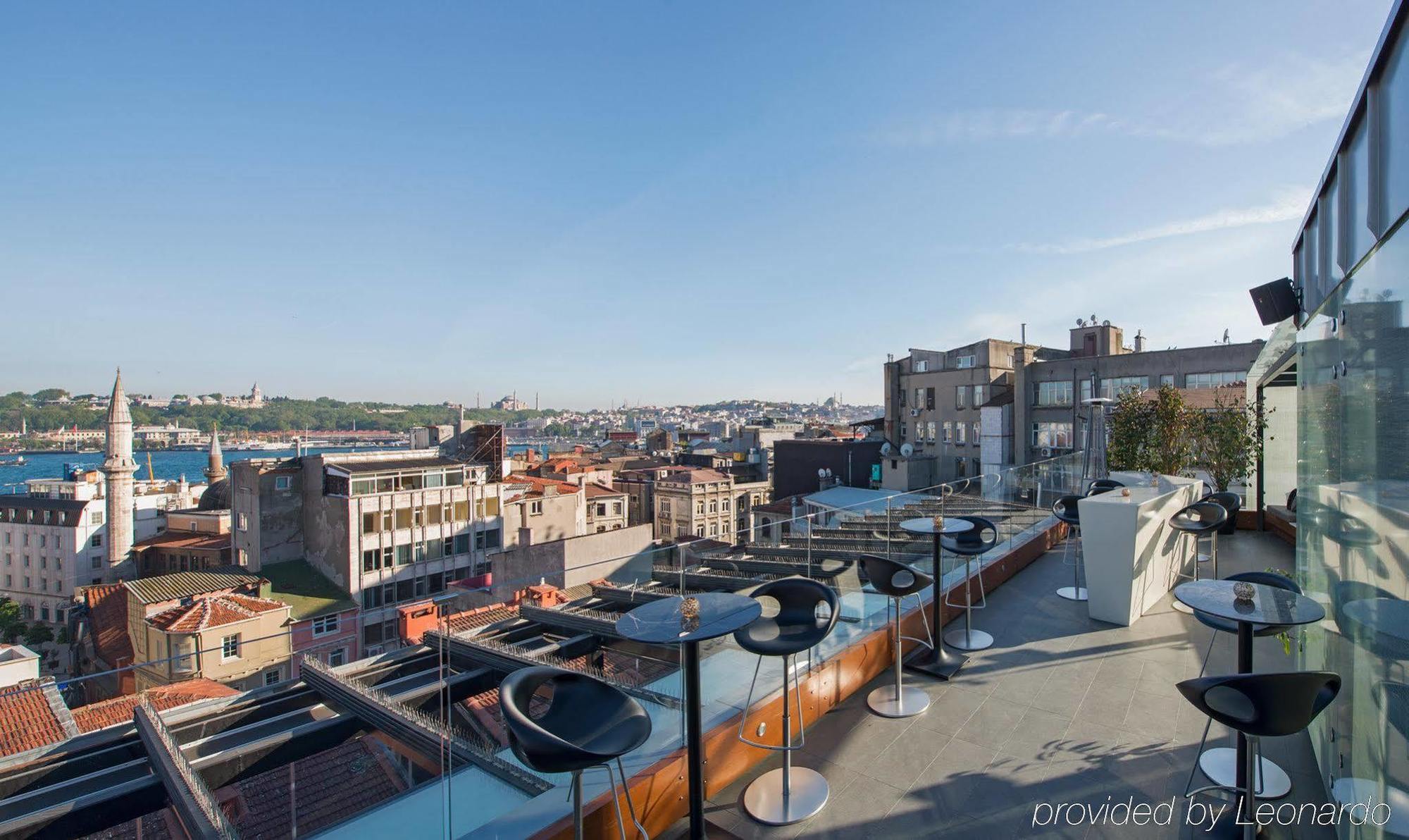 10 Karakoy Hotel Istanbul Exterior photo